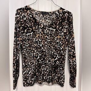 Pure merino wool leopard sweater